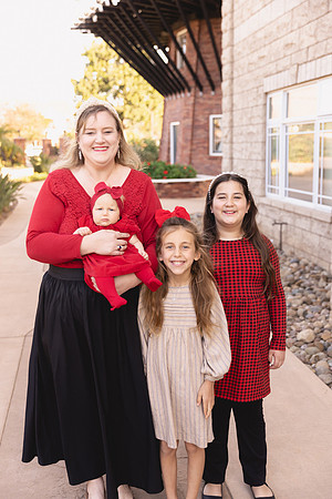 2024FamilyPhotos-3780