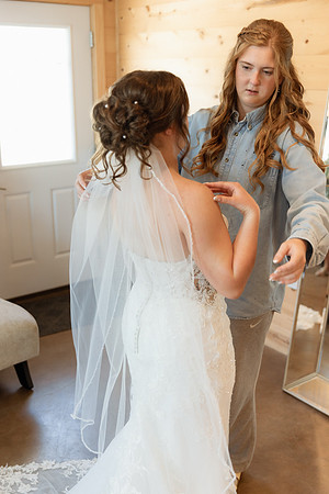 Liz and Jalen-366