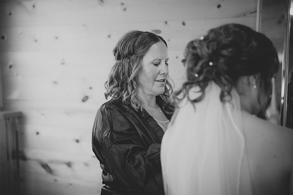 Liz and Jalen-384
