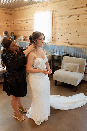 Liz and Jalen-429