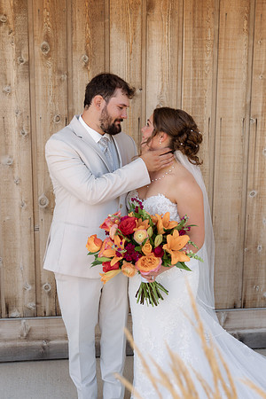 Liz and Jalen-834