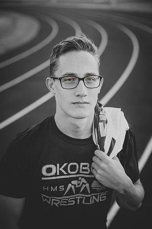 Senior Photos-6376-2