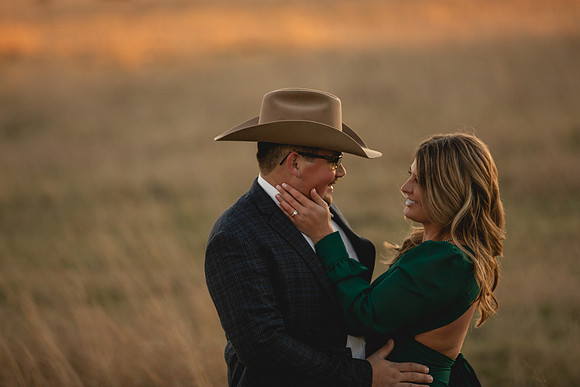 Engagment-327