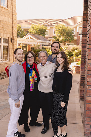 2024FamilyPhotos-4570