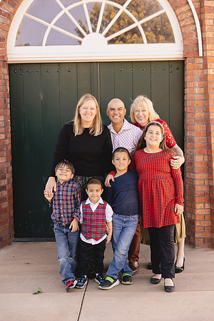 2024FamilyPhotos-4619
