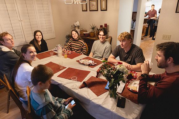 2024FamilyPhotos-4830