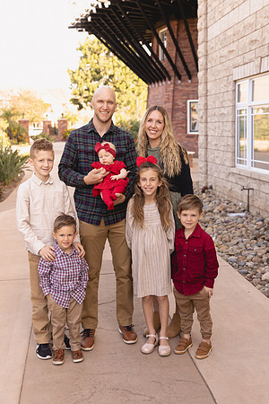 2024FamilyPhotos-3748