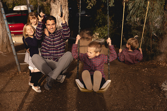2024FamilyPhotos-3568