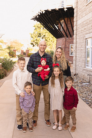 2024FamilyPhotos-3746