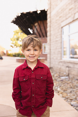 2024FamilyPhotos-3643